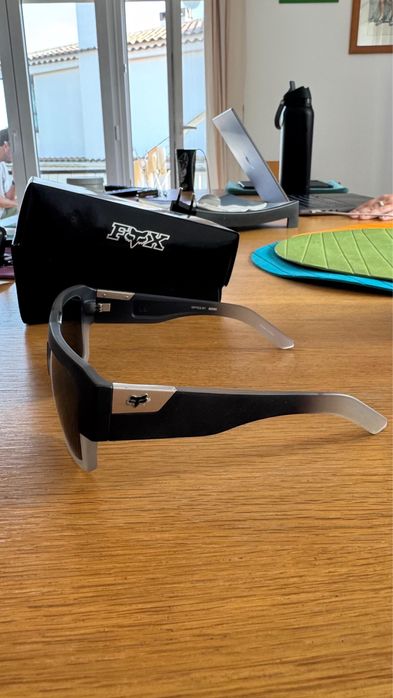 Oculos de sol da marca Fox