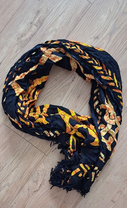 Piękny Szal apaszka polecam