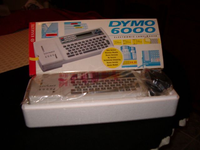 DYMO Label Maker 600064553311775491120