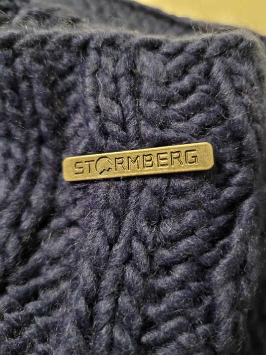 Komin granatowy Stomberg