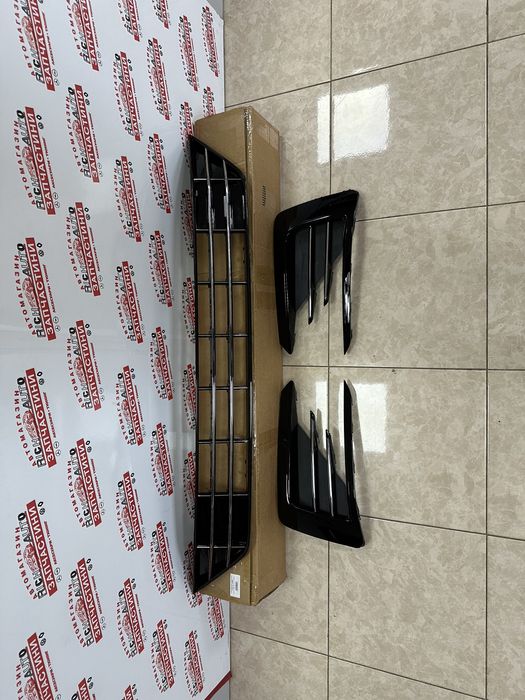 Решетка в бампер VW Passat B8 R line аналог