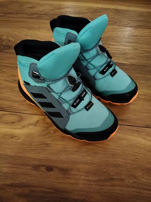 Adidas TERREX CONTINENTAL Nowe buty zimowe dla chłopca 33 i 1/2 nowe
