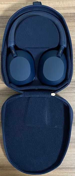 Auscultadores Sony WH-1000XM5