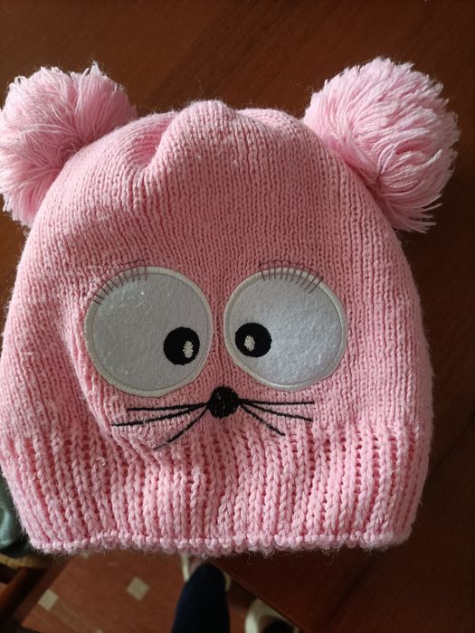 Śliczna ciepła czapka