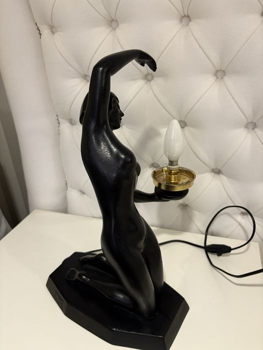 Candeeiro Art deco de ONICES  E.T.H usado e sem abajur/globo