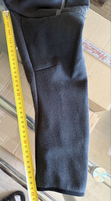 Damska rozpinana bluza z kapturem Adidas ZNE hoodie