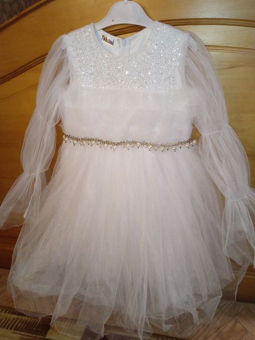 Сукня для випускниць 116р.