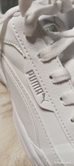 Adidasy sneakersy Puma białe rozm. 38,5