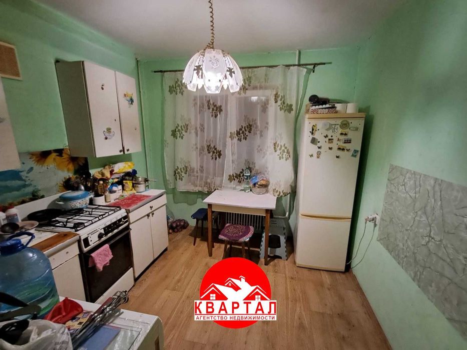Продается 2-х комнатная квартира по ул. Нижнеднепровская 52 кв.м