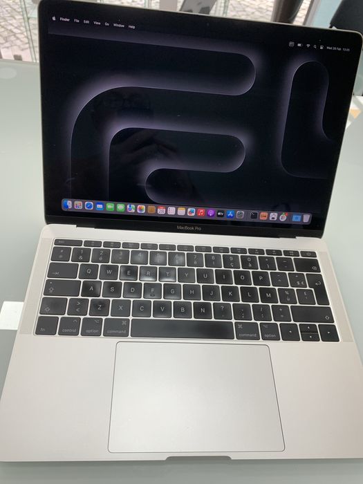 2017 MacBook Pro 13", Model A1708, Intel Core i5, 8 GB RAM, 256 GB SSD, Warranty64297816667521121