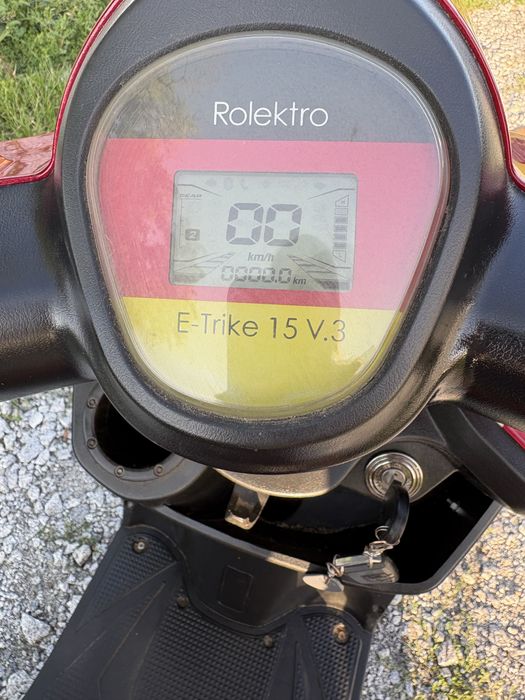 Skuter elektryczny