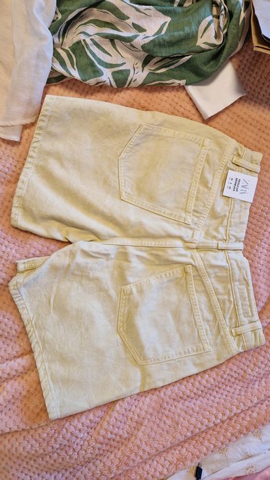 Бермуди Zara S нові