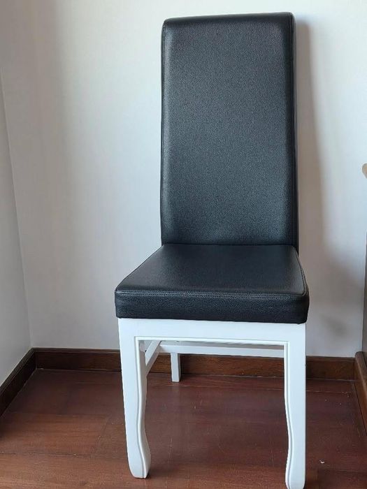 Vendo Cadeira Lacada