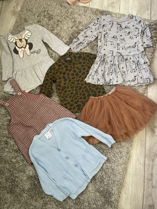 Одяг для дівчинки , курточки 80-86 см , 98-104 см