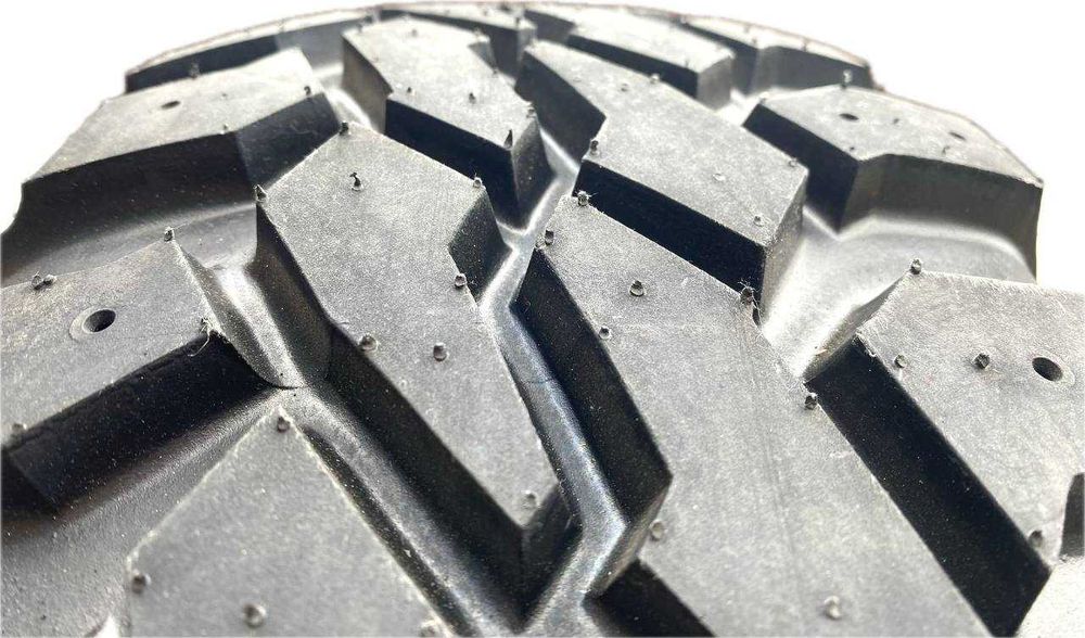 Шини болотні 205/80 R16 108R резина грязьова-болотна 4X4 MUD TERRAIN Glob-Gum Great Britain на ниву, УАЗ..