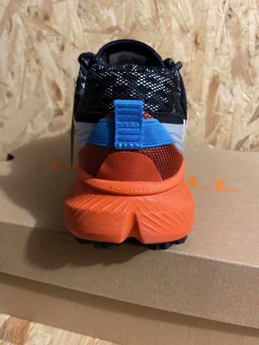 Чоловічі бігові кросівки Merrell на Gore-Tex