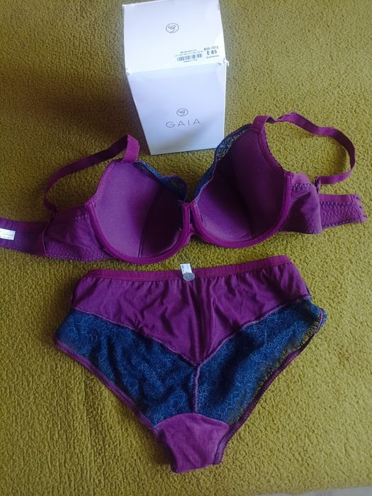 Biustonosz Gaia  Liv E 85 i majtki 2xl
