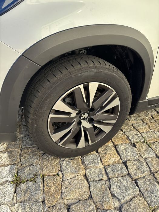 Peugeot 2008   39mil KM
