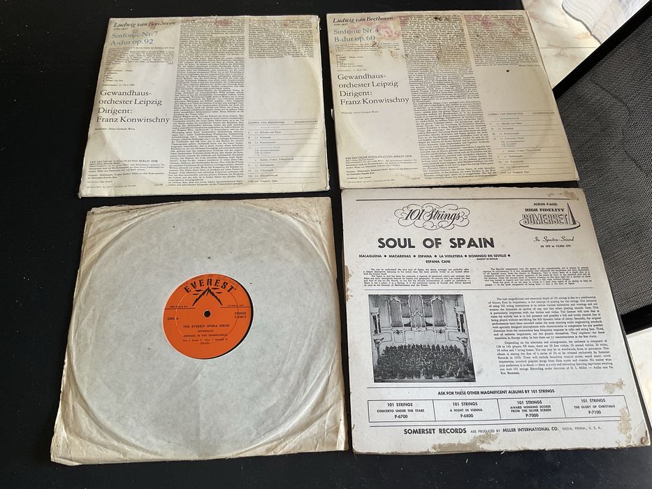Discos de vinil , antigos , para gira discos