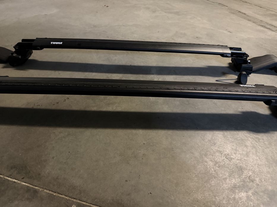 Bagaznik bazowy belki Thule WingBar Edge Czarne Audi A4 B9 zestaw