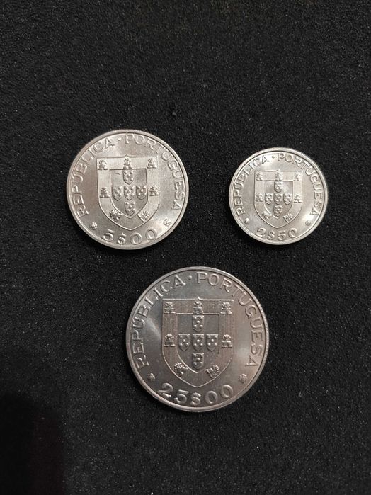 Conjunto de 3 moedas 25$ + 5$ + 2.5$ - FAO
