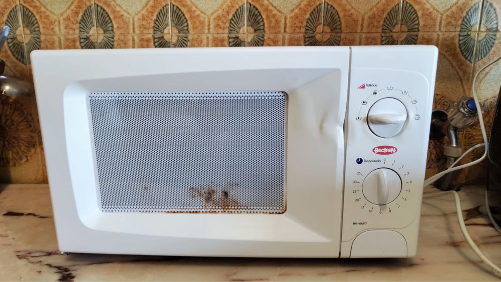 Microondas Becken