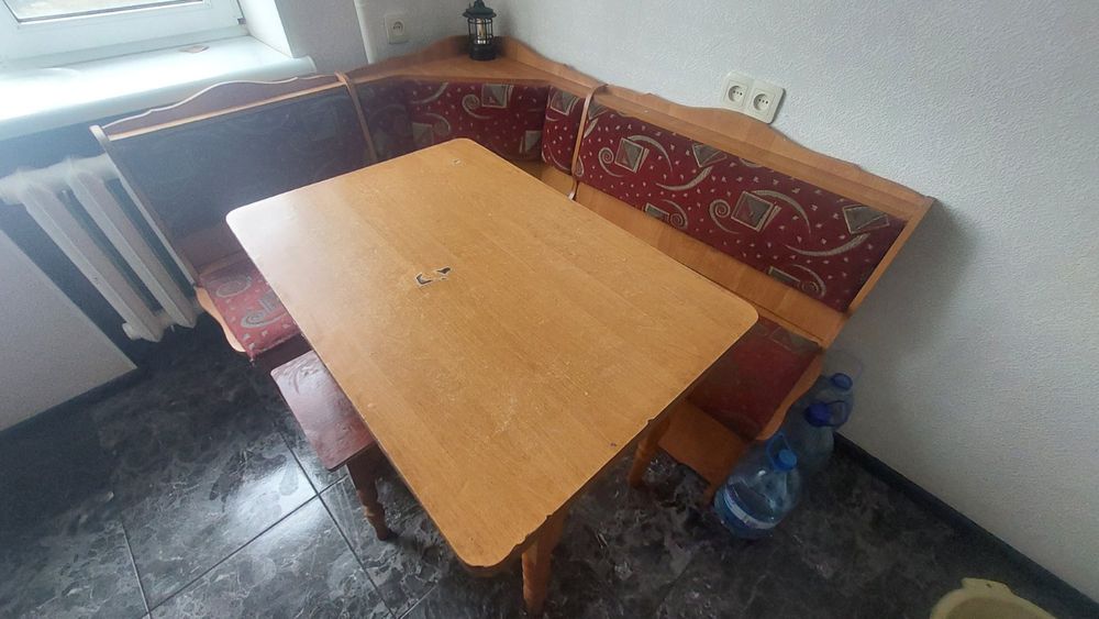 Продам кухонный уголок