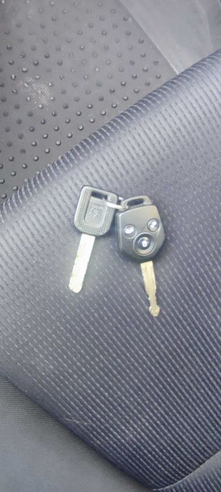 Автомобіль Subaru XV 2013