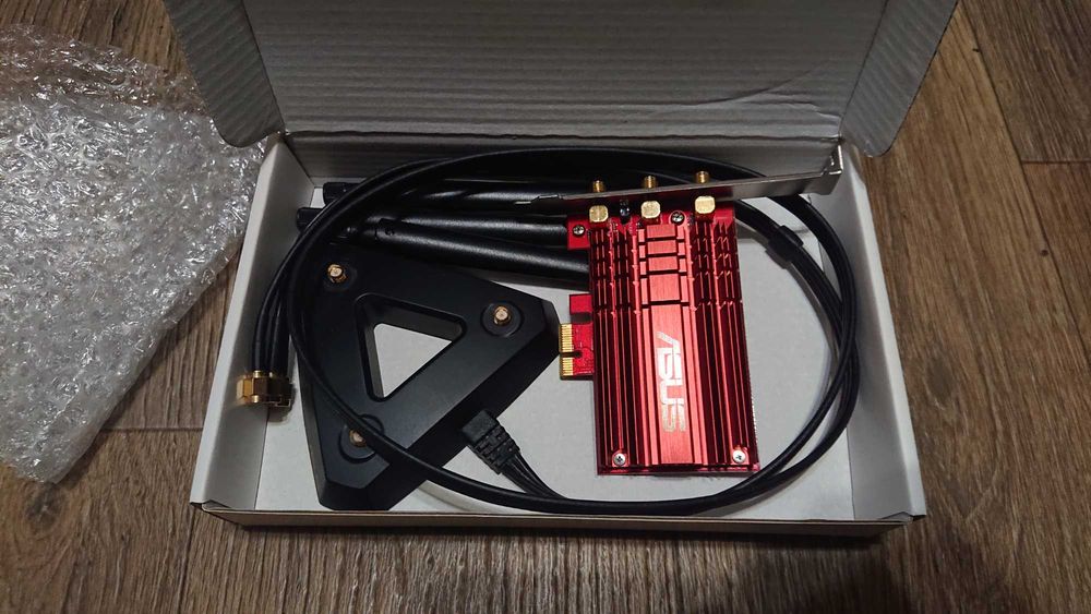 Wi-Fi адаптер ASUS PCE-AC68