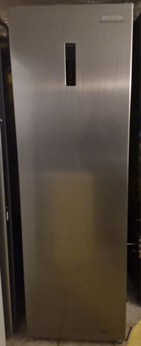 Arca congeladora vertical becken inox no frost