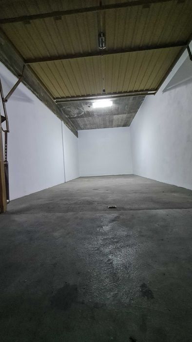 Garagem para arrendamento