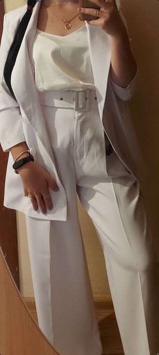 Продам костюм (жіночий)