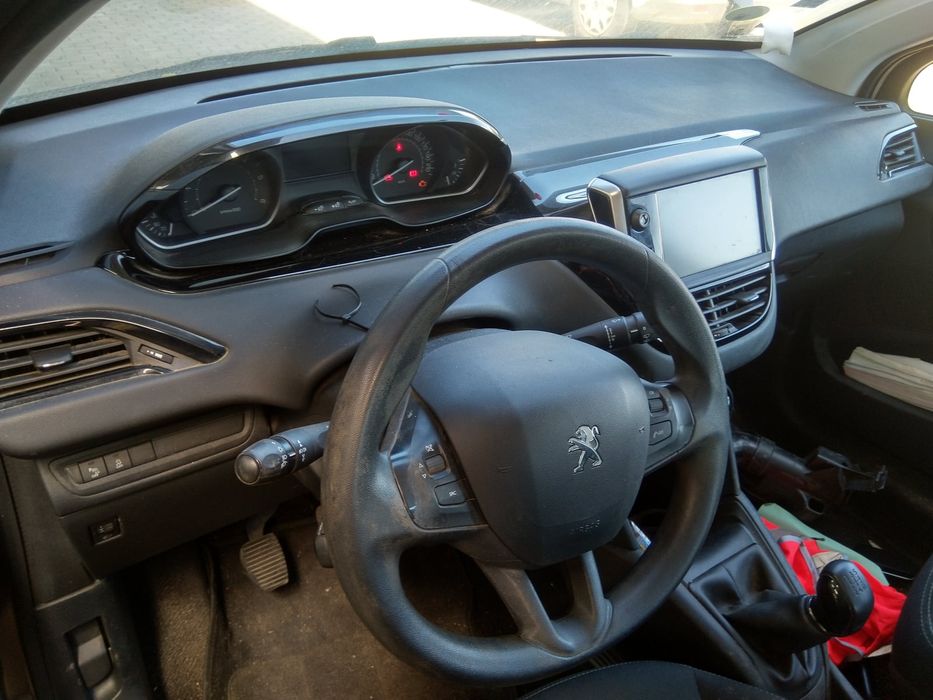 PEUGEOT 208 I - 2017 - Para Peças