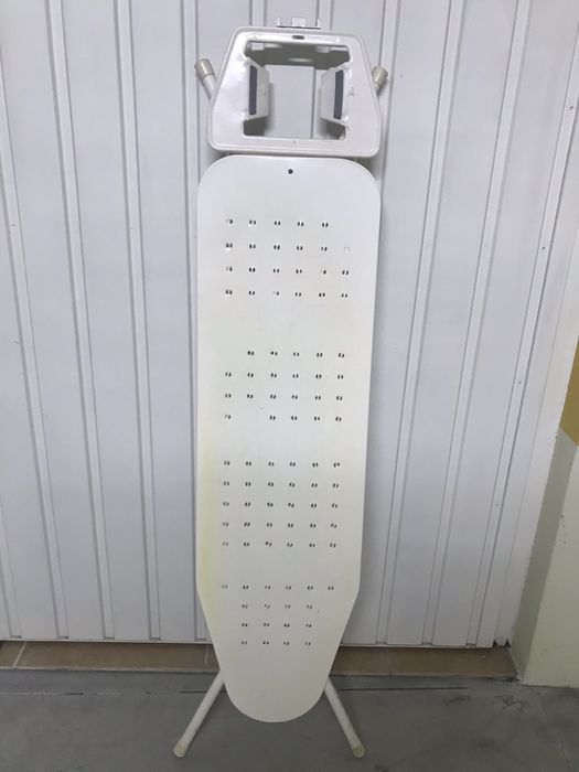Ironing board64285355969026122