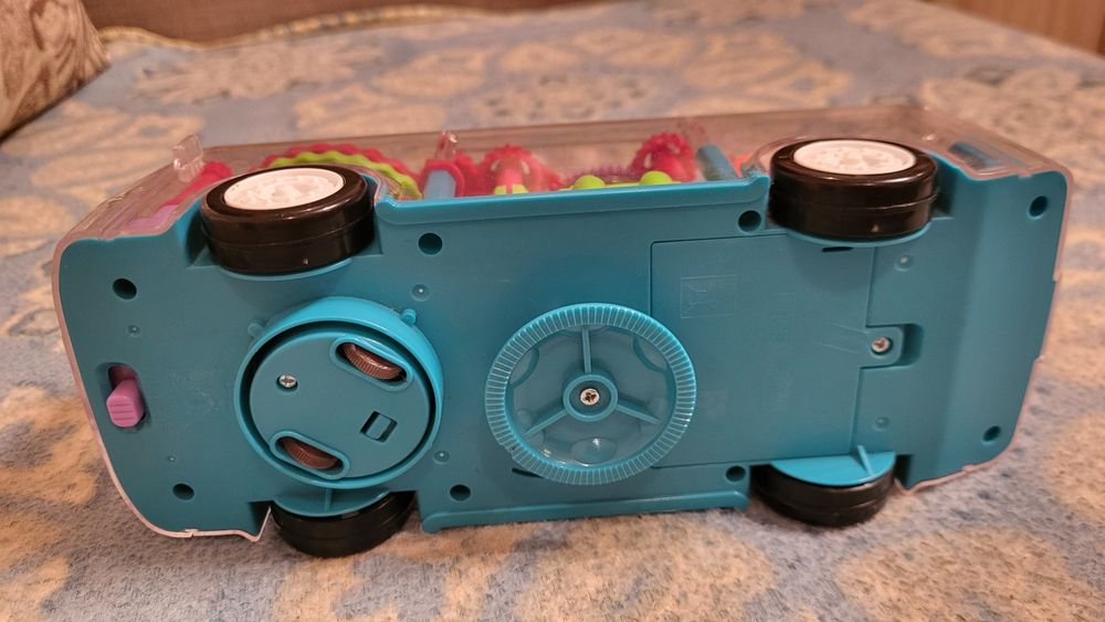 Інерційний музичний світловий автобус