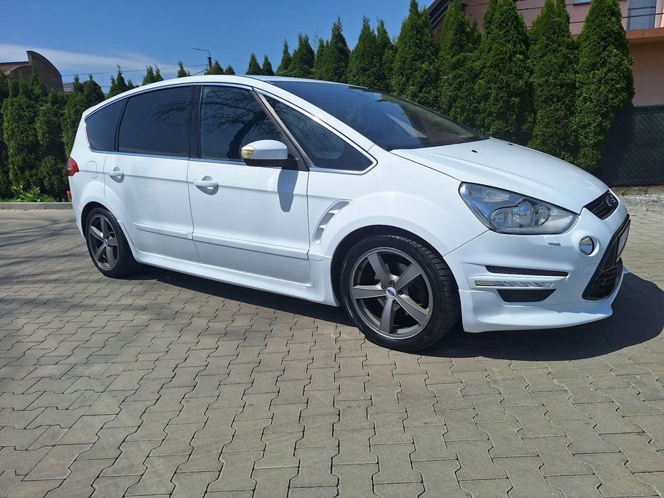 Ford S-Max Titanium S