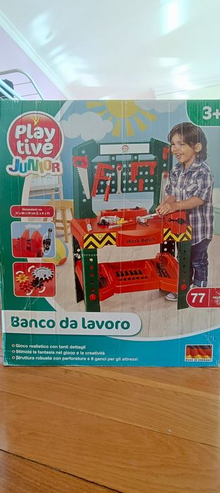 Banco de trabalhos - brinquedo infantil de construção