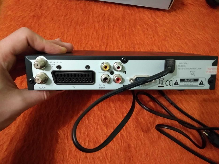 Супутниковий ресівер Orton 4100c