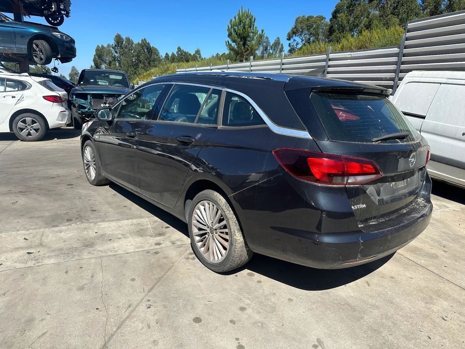 OPEL ASTRA K SPORT TOURER 1.6 CDTI 136CV DE 2016 (CENTRO DE ABATE)