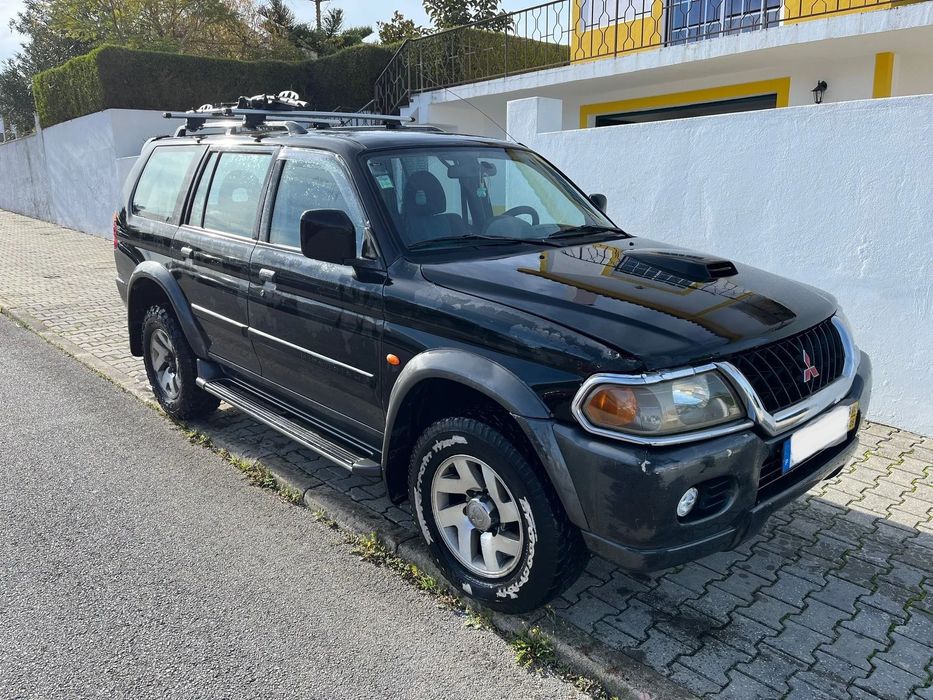 Mitsubishi Pajero Sport 2.5 TD GLS