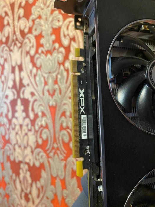 XFX radeon r9 270x 2gb