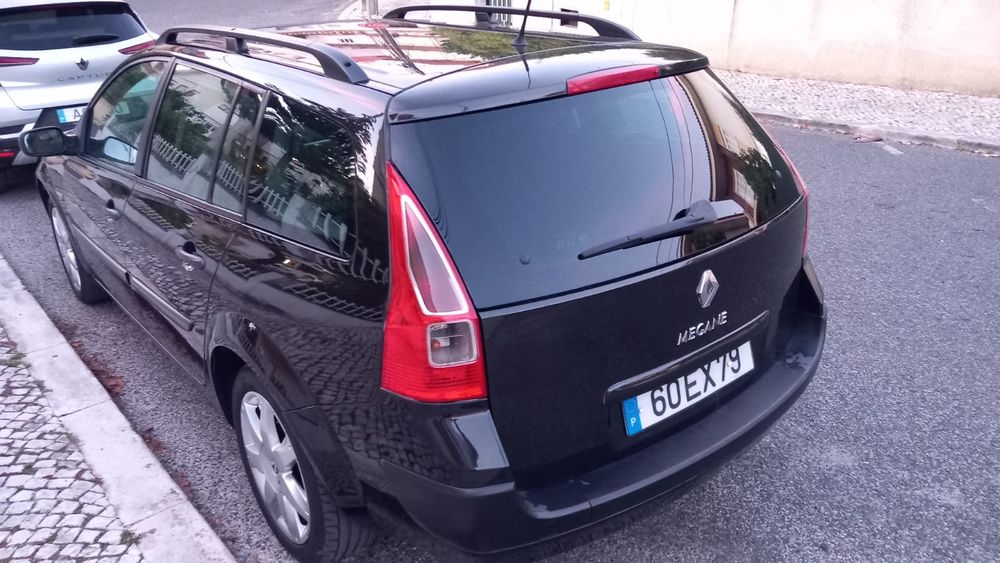 Renault Megane 1.5 dci 2008 
Gasóleo 
Direção assistida 
Cinco portas
Ban