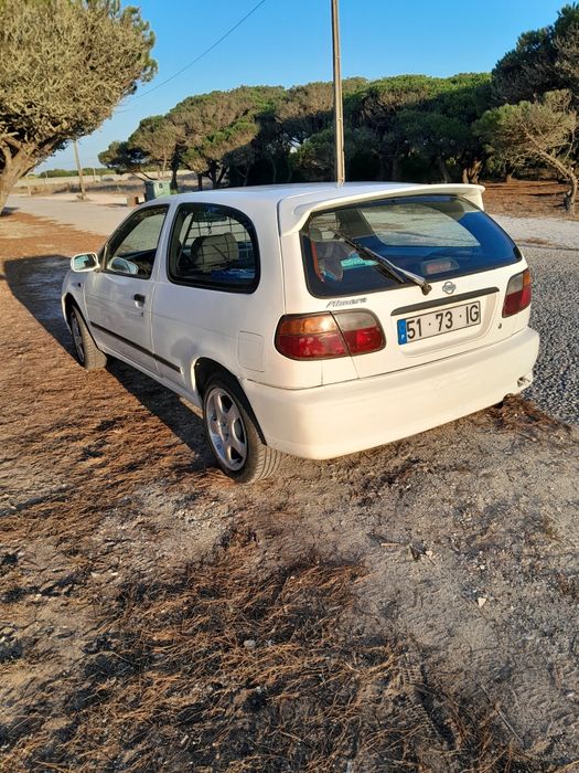 Vendo este Nissan Almera 2.0D com 367mil