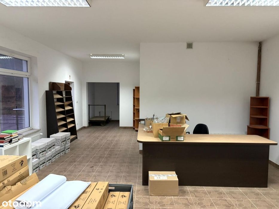Dom z budynkiem użytkowym obok lasu na wynajem Zielonka Białe Błota