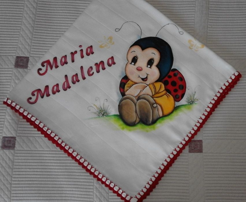 Kits de bebé personalizados à mão
