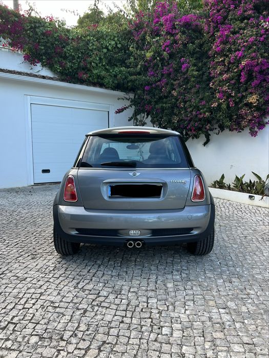 Mini cooper S 2003494834077853306883