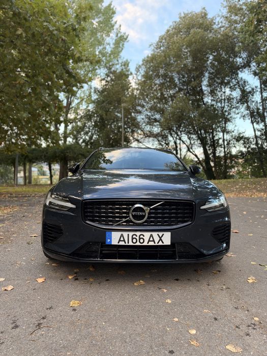 Volvo V60 T6 Plug-In Recharge R-Design
