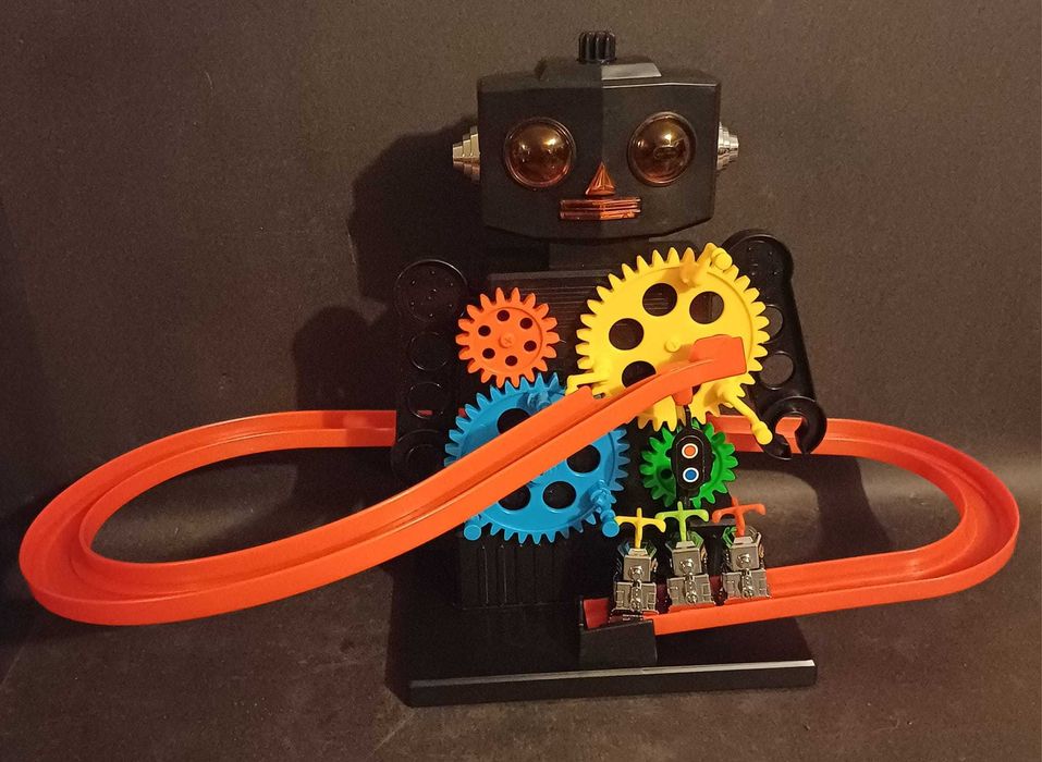 Robot Kinsman completo na caixa