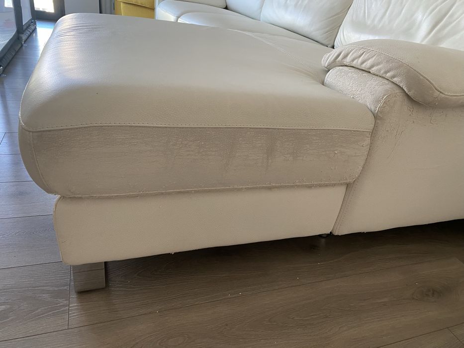 Sofa Chaise longue branca em pele