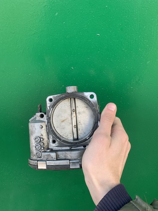 A1131410125 MERCEDES Заслонка дросельная w220 s500 s4.3